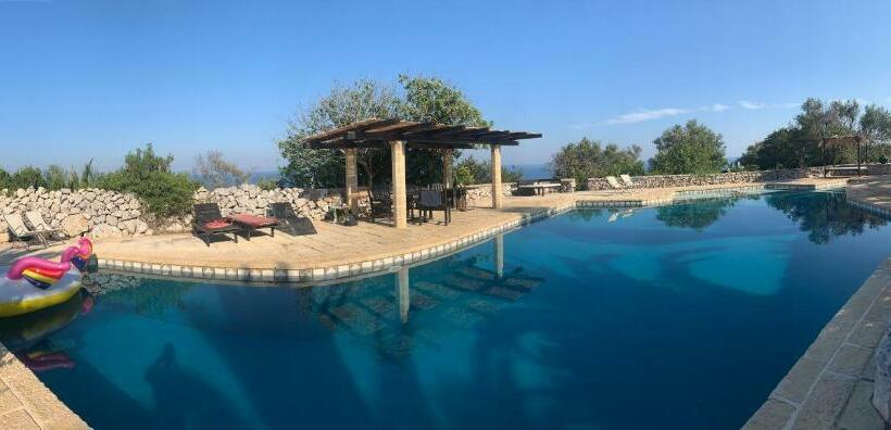 민박 Licucuruzzi Suites & Trulli