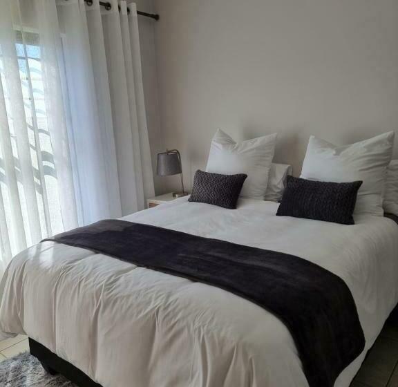 Cara S Palace