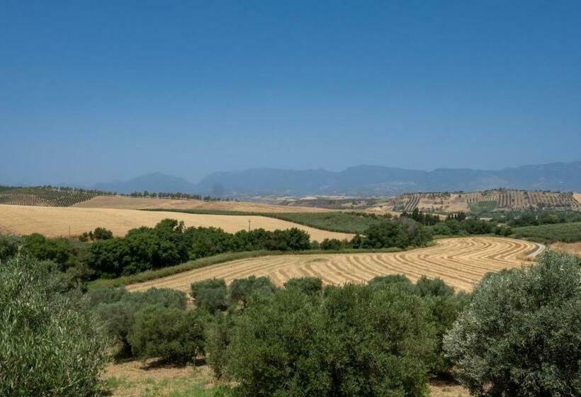 Отель Agriturismo Rende