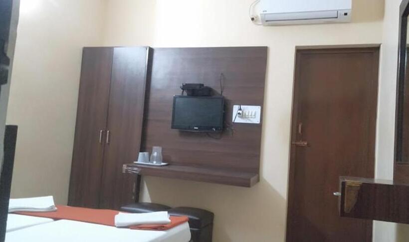 هتل Plaza Guest House