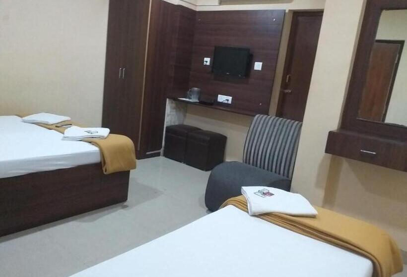 هتل Plaza Guest House