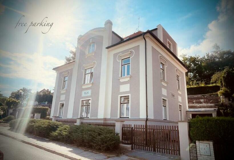 Tgm Apartments