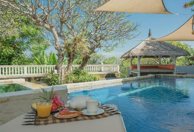 Villa Dinding Batu