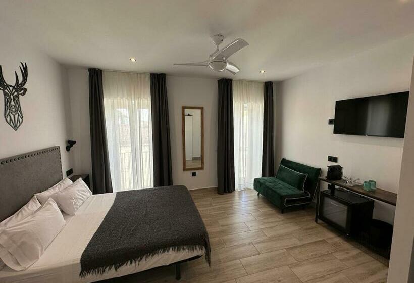 Общежитие La Posada Del Teatro H Boutique Parking Gratis