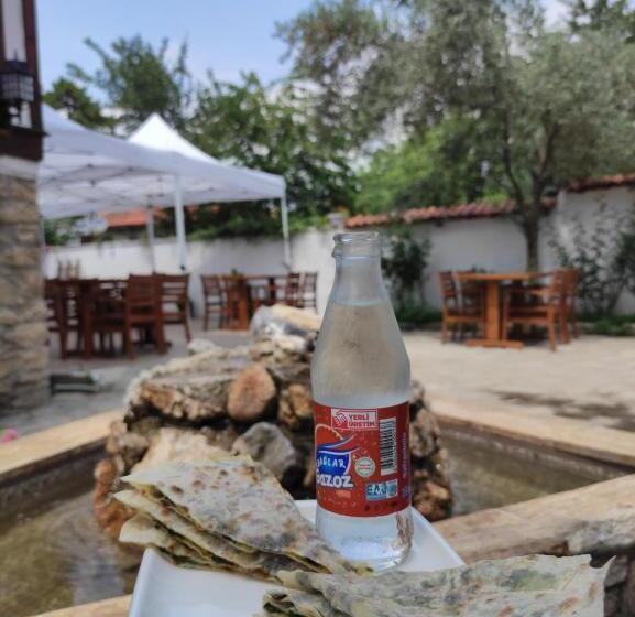 مبيت وإفطار Yedekcioğlu Konak