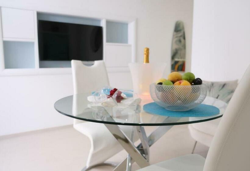 Infinity Suite