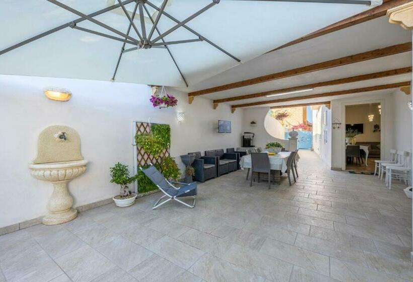 Maison Nina