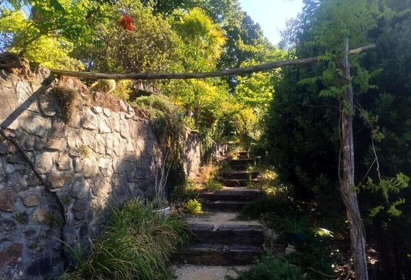 펜션 Les Jardins D Arbousse