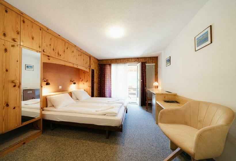 膳宿费 Romantic Room With Private Bathroom