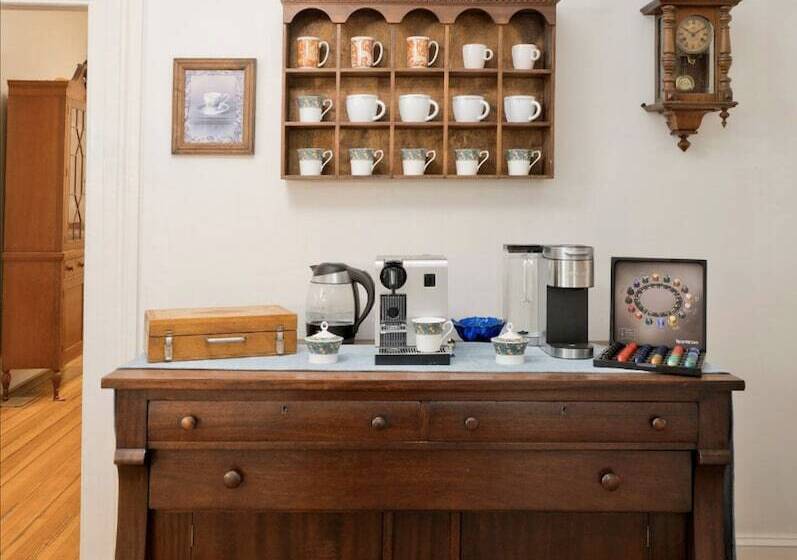 Red Hill Bed And Breakfast