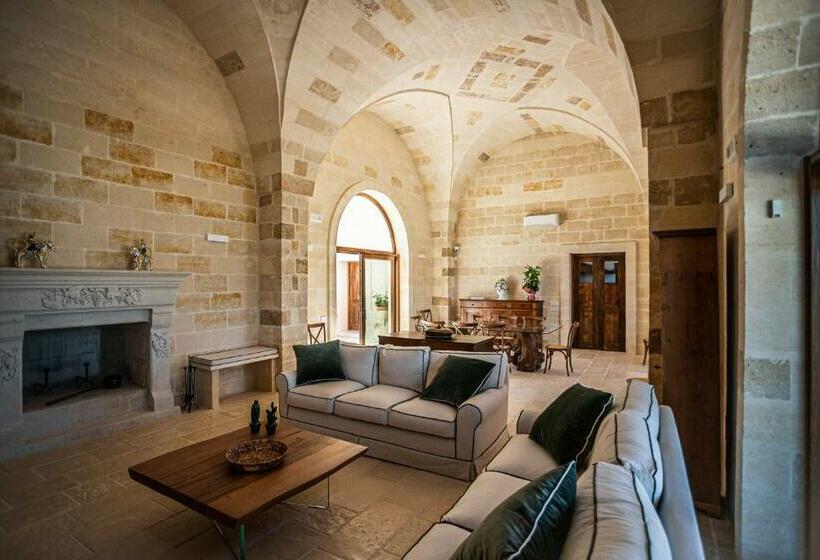 منتجع Masseria Torleanzi Wine Relais