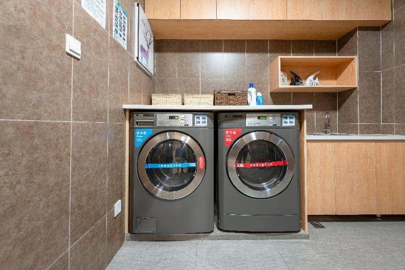 בית מלון כפרי Hanting  Zhengzhou Erqi Square