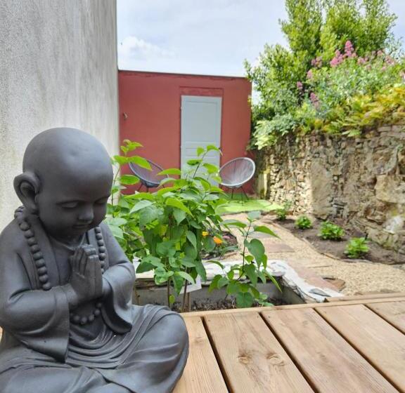 مبيت وإفطار Confidences Escale à Brissac