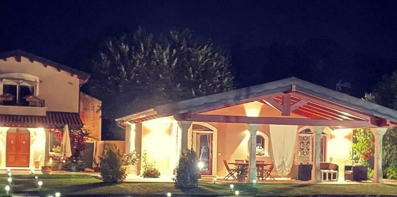 مبيت وإفطار Corte Dei Mirti, Camere Signorili