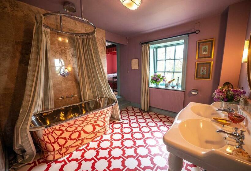 צימר Sawcliffe Manor Country House With Spa, Free Parking, Catering, Self Checkin, Farmstay