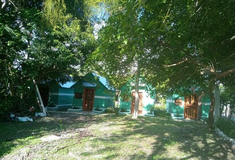 هتل Cabañas Kukulkan
