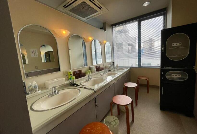 Kapszulahotel カプセル&サウナ日本 男性専用 Men Only