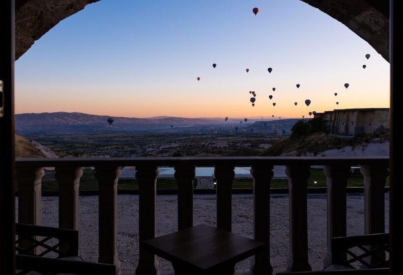 هتل La Fairy Cappadocia Adult Only