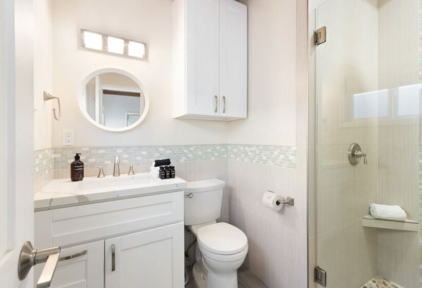 Mission Point 2 By Avantstay Mission Beach Home W Large Balcony Steps To Beach