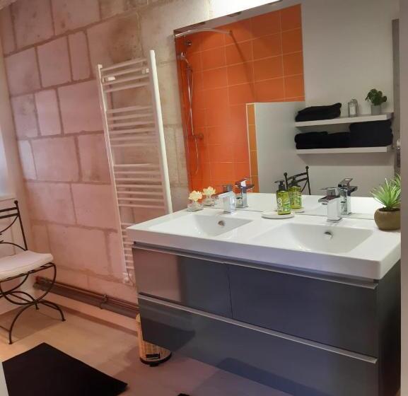 تختخواب و صبحانه Agréables Chambres D Hôtes Dans Maison Xviiie