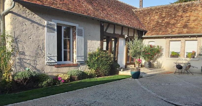 تختخواب و صبحانه Agréables Chambres D Hôtes Dans Maison Xviiie