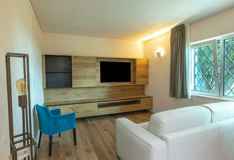 Eremus Relais