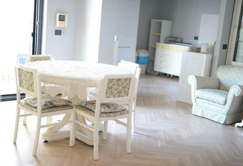 تختخواب و صبحانه Loft 33