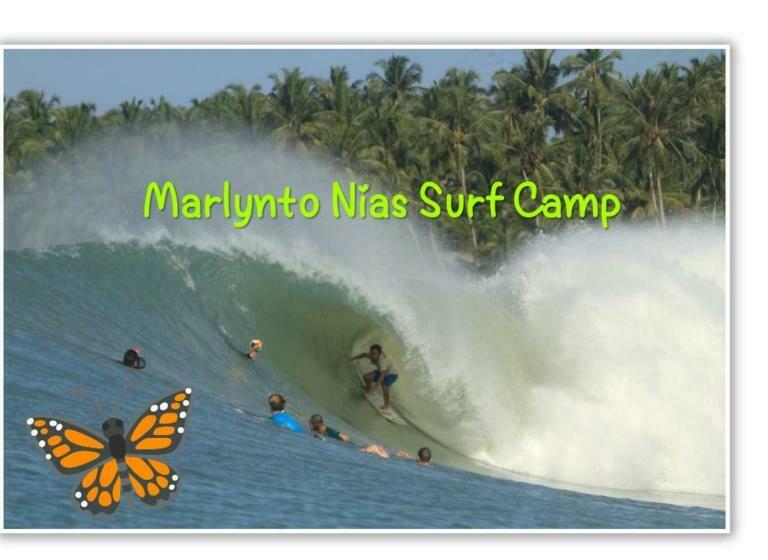 تختخواب و صبحانه Marlynto Nias Losmen