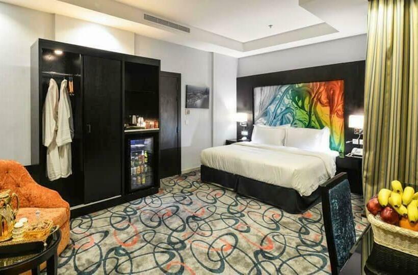 Hotel Swiss By Pioneer