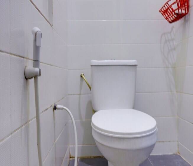 هتل Oyo 91423 Ringin Pitu 1 Syariah