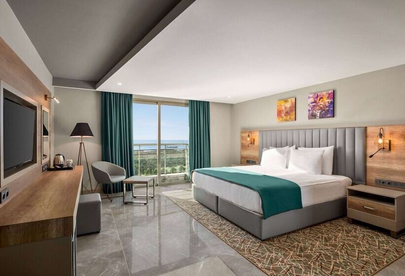 هتل Ramada Resort By Wyndham Kizkalesi