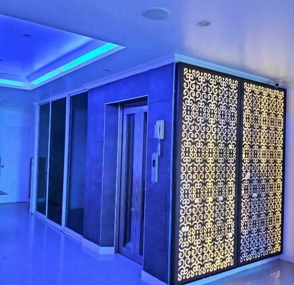 Отель Titanic Residence