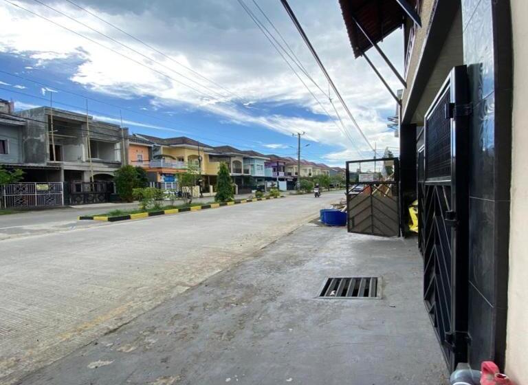 پانسیون Sudiang Inn