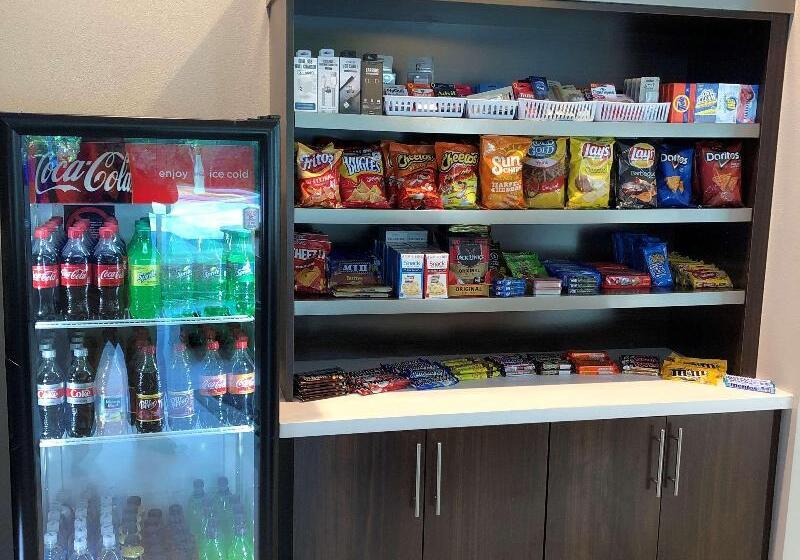 هتل Glo Best Western Pooler   Savannah Airport