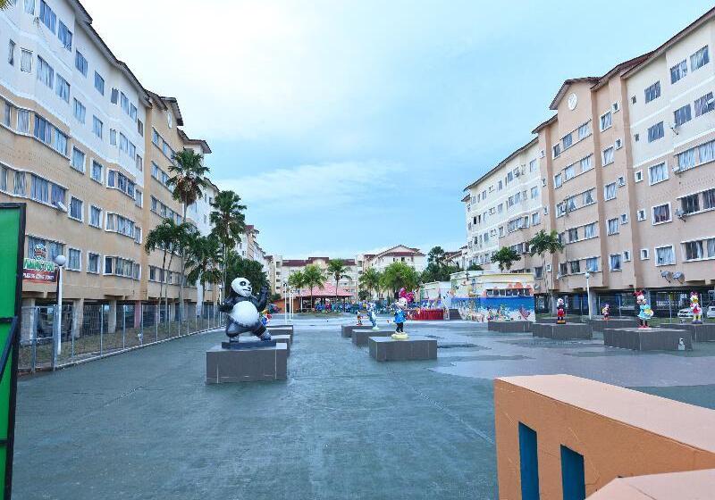 Oyo 90559 Ummul Motel C Mart