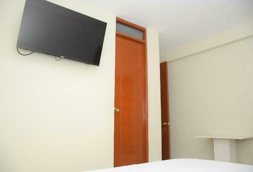 Пансион Hostal El Gran Marquez G&j