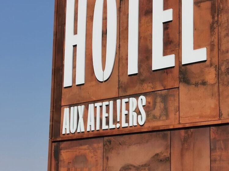 هتل Aux Ateliers