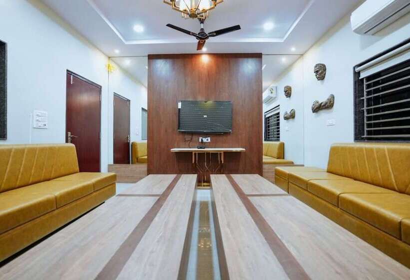 ホテル Bajaj S Karwan Inn