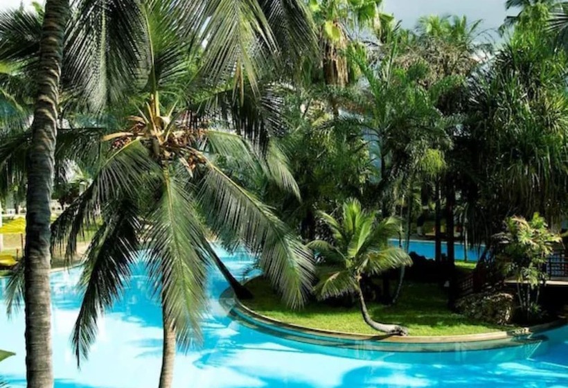 ペンション Sarova Whitesands Beach Resort And Spa With Amazing View