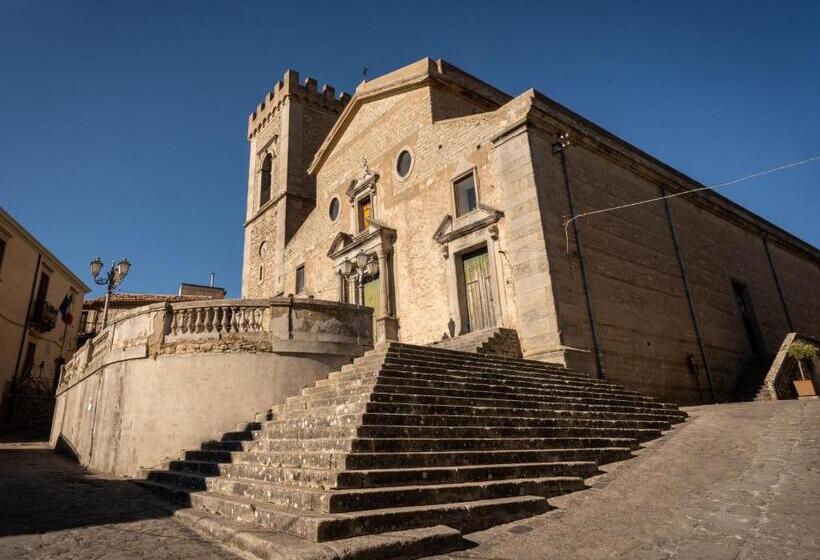 צימר Palazzo Restifa Bnb