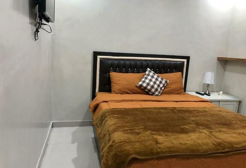 پانسیون Guest House Cemara