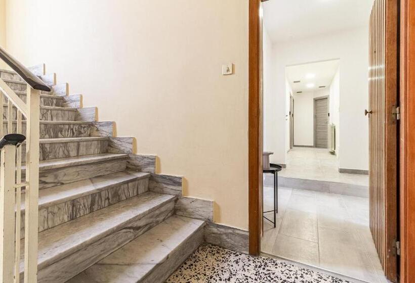 پانسیون Halloggio Sassari Economy 4p No Elevator