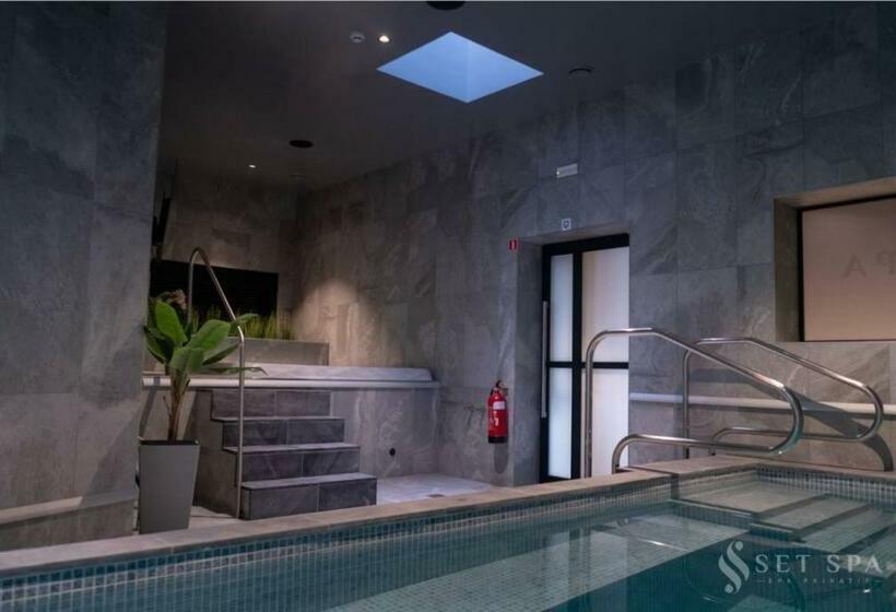 Bed and Breakfast Set Spa