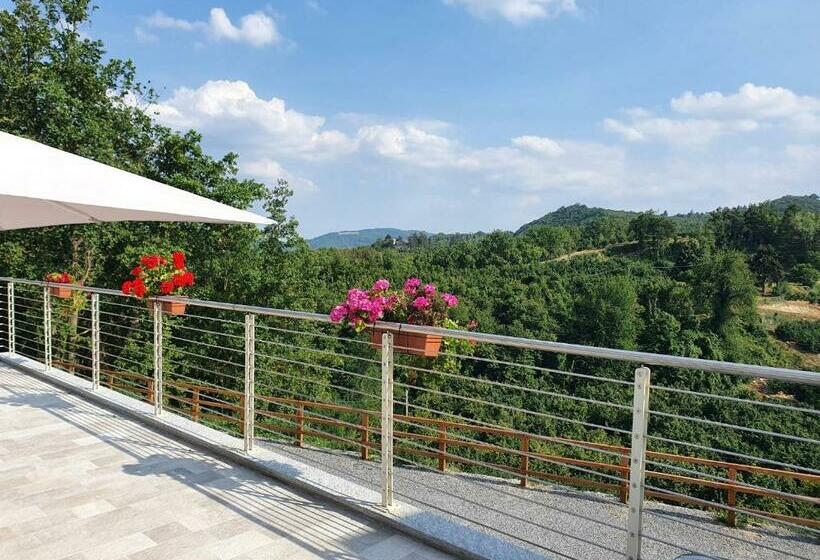 مبيت وإفطار Villa Alta Langa