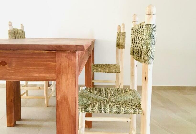 住宿加早餐  Vèlia