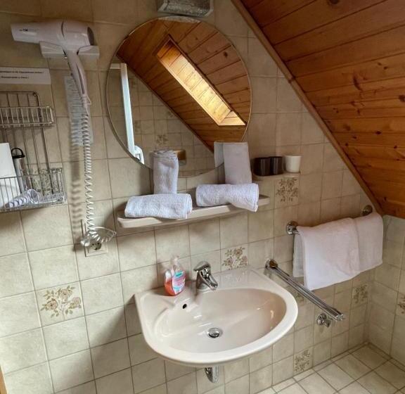 ホテル Pension Balthasar