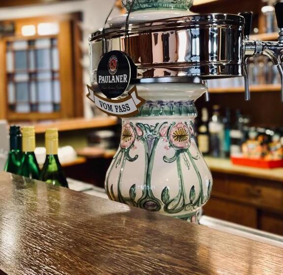 ホテル Pension Balthasar