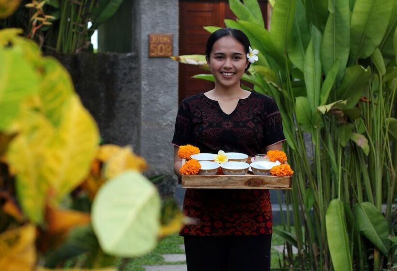 فندق Tanta Escape By Pramana Villas