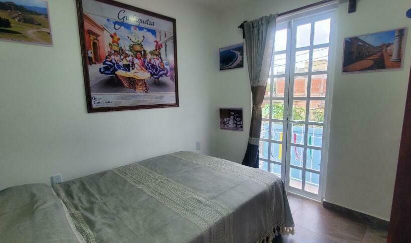 پانسیون Hostal Guelaguetza Baño Compartido