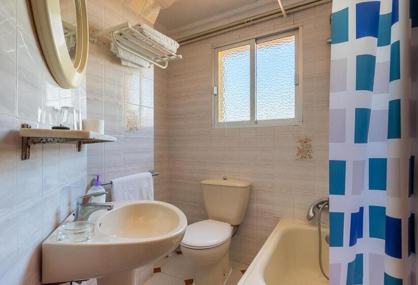 פנסיון Hostal Hilaria